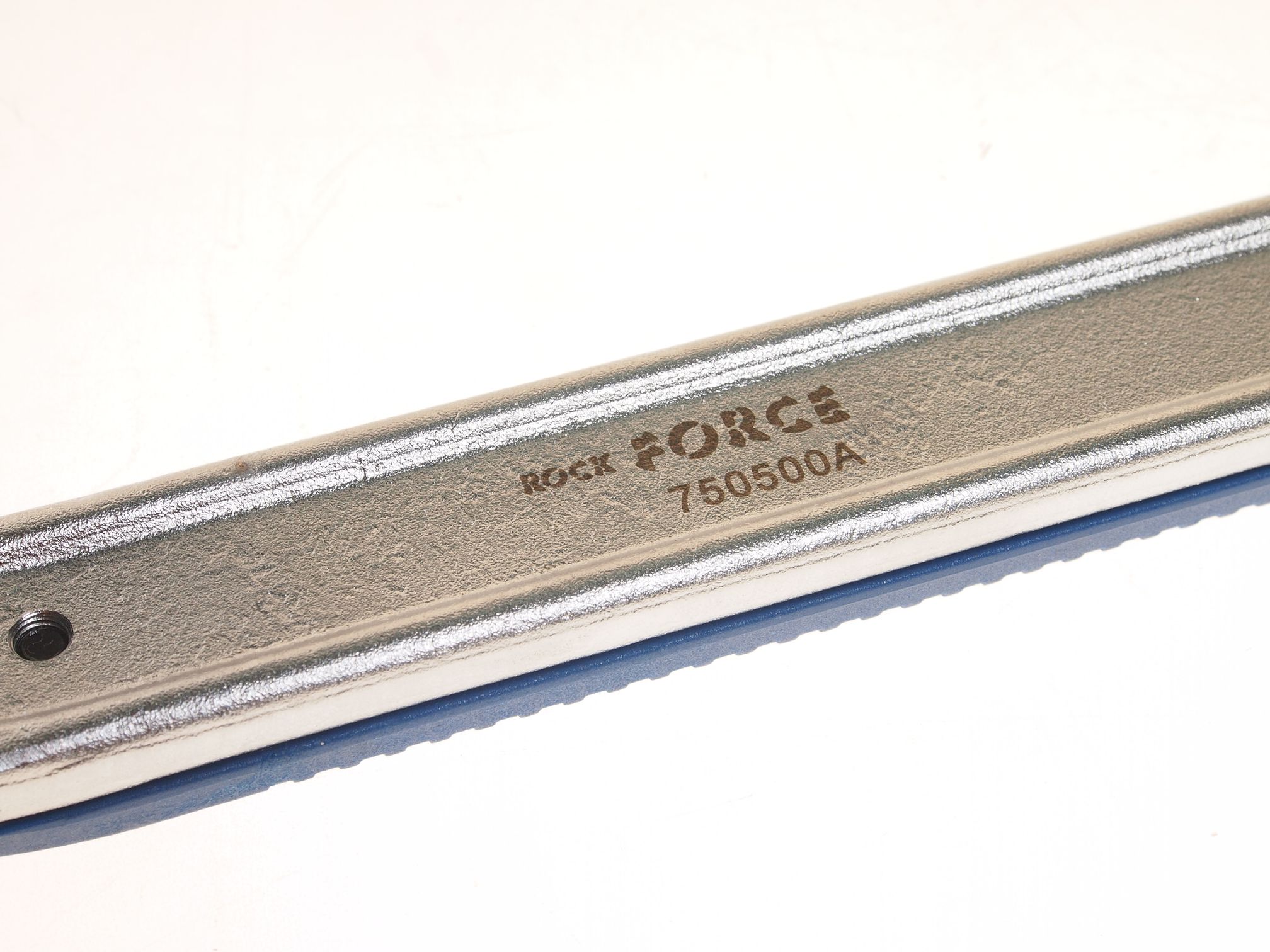 Лопатка монтировочная RF-750500A: с пластиковой накладкой 500мм ROCKFORCE /1/10